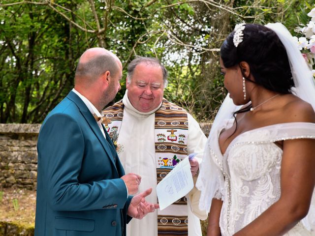 Le mariage de lovely et Frederic à Benest, Charente 75