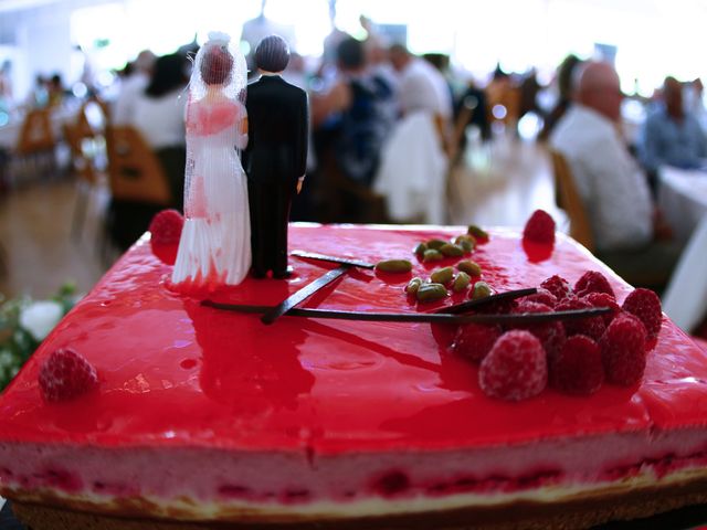 Le mariage de Anthony et Aurélie à Bayeux, Calvados 9