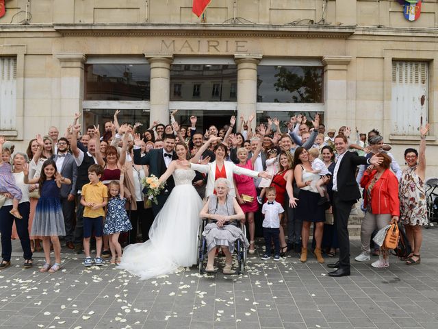 Le mariage de Tristan et Elodie à Voinsles, Seine-et-Marne 93