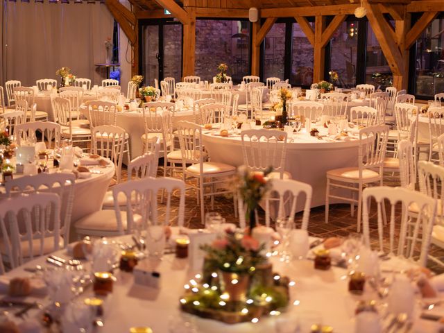 Le mariage de Jonathan et Delphine à Jouy-Mauvoisin, Yvelines 33