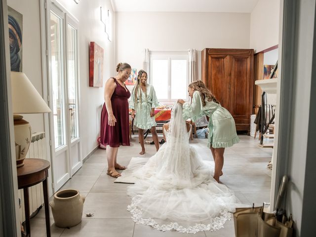 Le mariage de Thibaut et Aurélie à Saint-André-d&apos;Olérargues, Gard 6