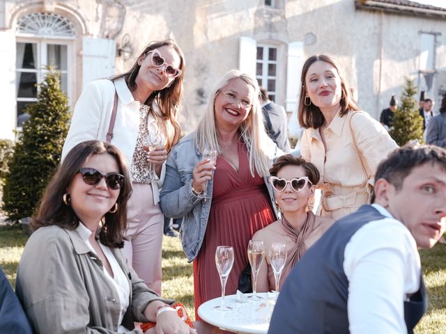 Le mariage de Maxime et Agathe à Cartelègue, Gironde 16