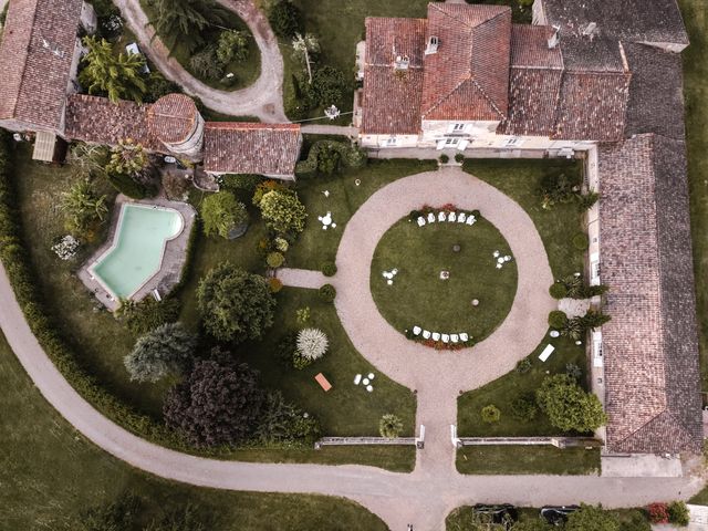 Le mariage de Maxime et Agathe à Cartelègue, Gironde 33