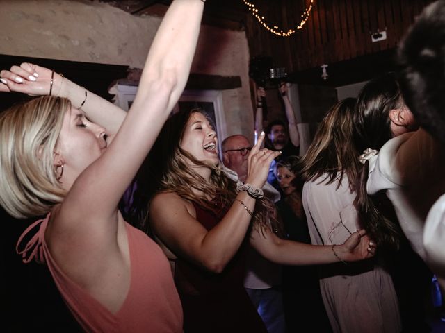 Le mariage de Maxime et Agathe à Cartelègue, Gironde 75