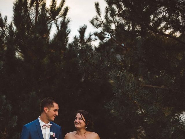 Le mariage de Maxime et Marie  à Guillon-les-Bains, Doubs 9