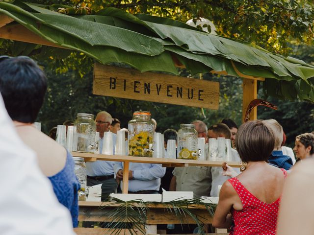 Le mariage de Ludovic et Mylene à Entrammes, Mayenne 74