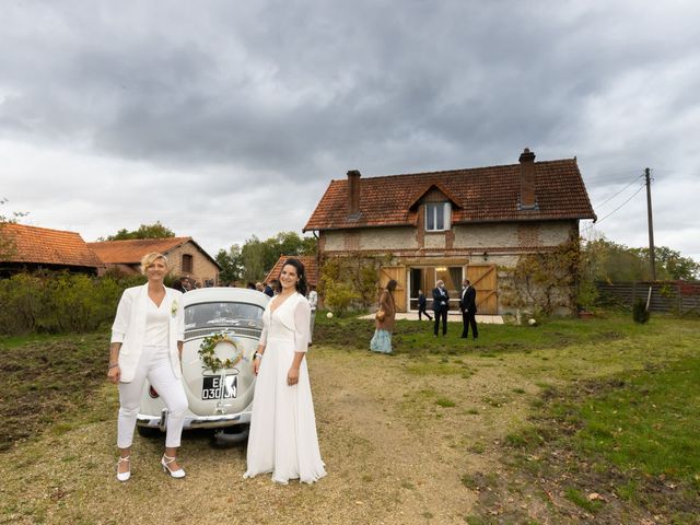 Le mariage de Bina et Elodie à Souesmes, Loir-et-Cher 13