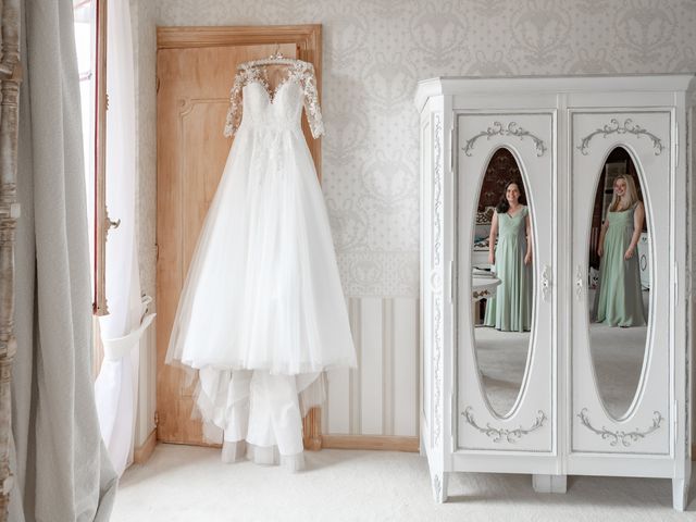 Le mariage de Nicolas et Gwenaëlle à Bourbon-l&apos;Archambault, Allier 11