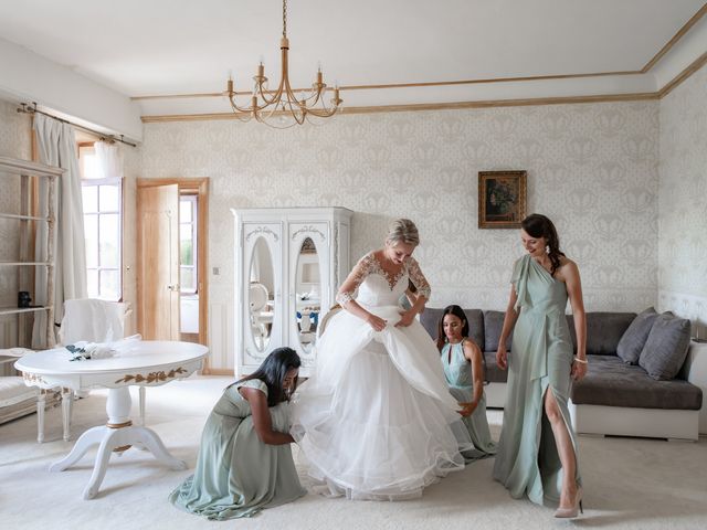 Le mariage de Nicolas et Gwenaëlle à Bourbon-l&apos;Archambault, Allier 16
