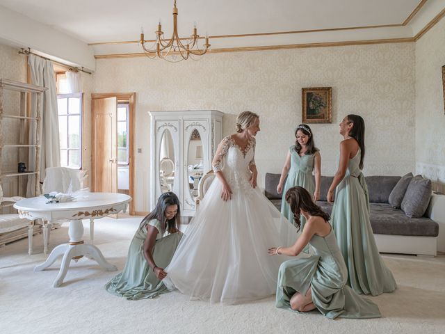 Le mariage de Nicolas et Gwenaëlle à Bourbon-l&apos;Archambault, Allier 18