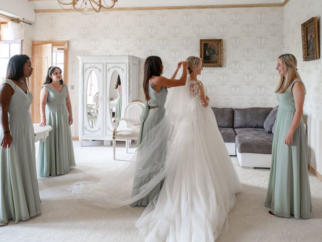 Le mariage de Nicolas et Gwenaëlle à Bourbon-l&apos;Archambault, Allier 20
