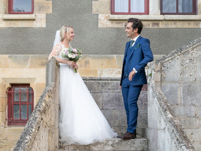 Le mariage de Nicolas et Gwenaëlle à Bourbon-l&apos;Archambault, Allier 33