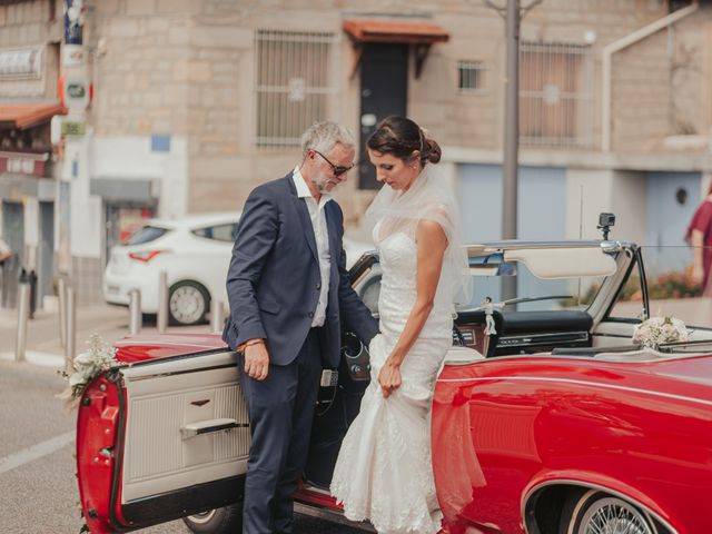 Le mariage de Julien et Tiphaine à Chambles, Loire 22