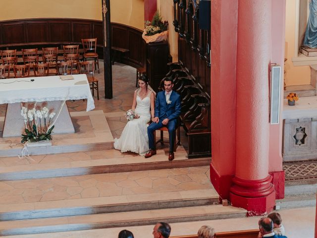 Le mariage de Julien et Tiphaine à Chambles, Loire 39