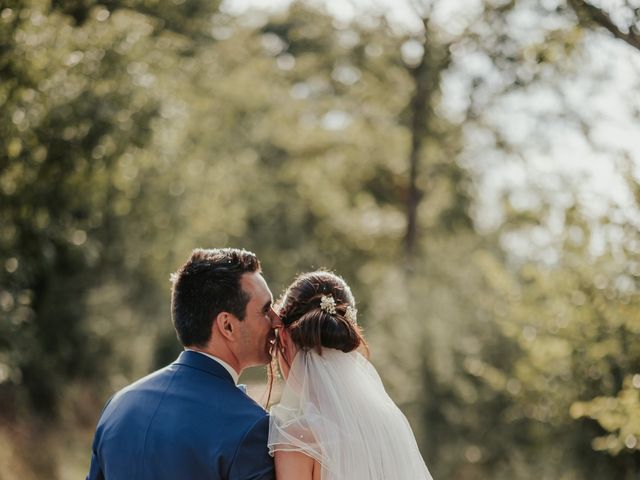 Le mariage de Julien et Tiphaine à Chambles, Loire 54