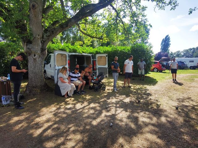 Le mariage de Damien et Elodie à Sainte-Gemme-Moronval, Eure-et-Loir 31