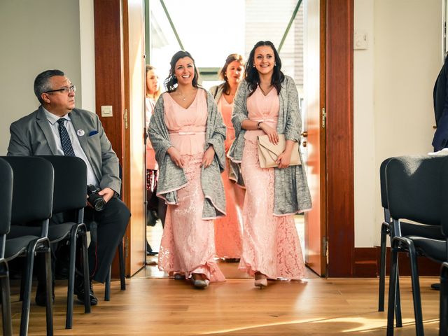 Le mariage de Adrien et Camille à Voisins-le-Bretonneux, Yvelines 17