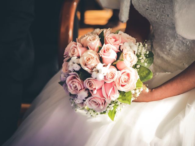 Le mariage de Adrien et Camille à Voisins-le-Bretonneux, Yvelines 27