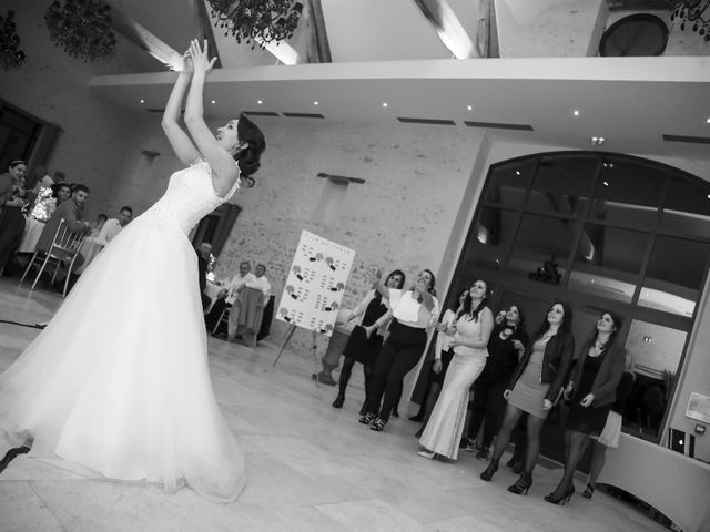 Le mariage de Adrien et Camille à Voisins-le-Bretonneux, Yvelines 85