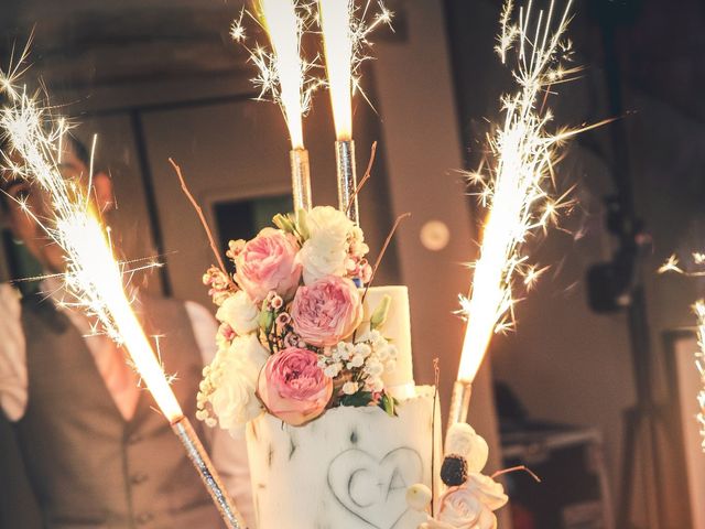 Le mariage de Adrien et Camille à Voisins-le-Bretonneux, Yvelines 90