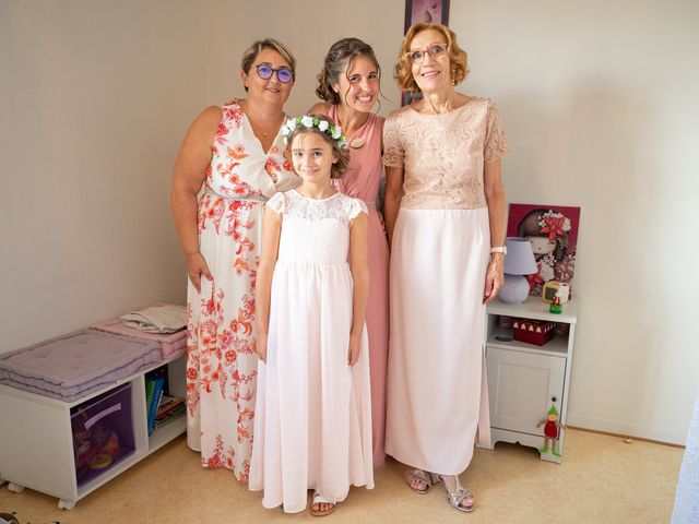 Le mariage de Sébastien et Elodie  à Ars-sur-Formans, Ain 6