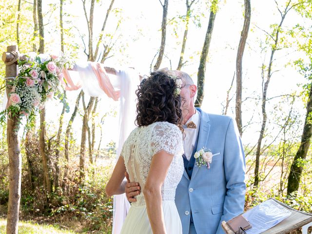 Le mariage de Sébastien et Elodie  à Ars-sur-Formans, Ain 43