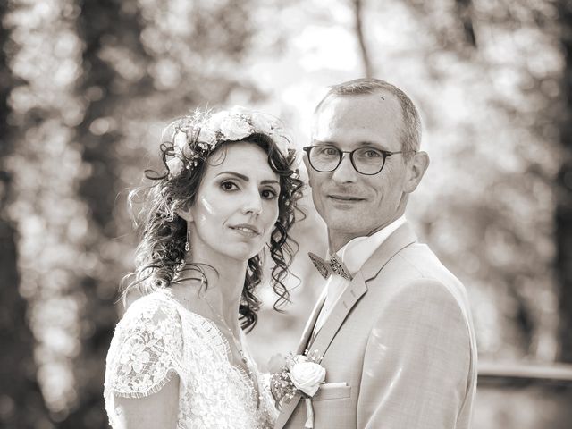 Le mariage de Sébastien et Elodie  à Ars-sur-Formans, Ain 48