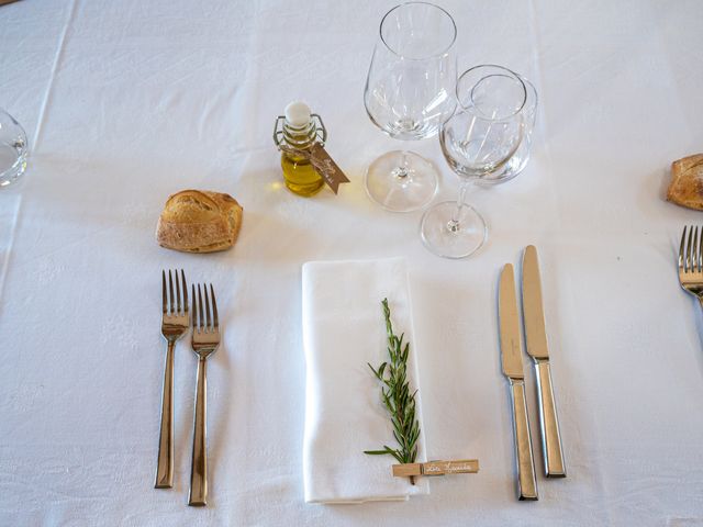 Le mariage de Sébastien et Elodie  à Ars-sur-Formans, Ain 61