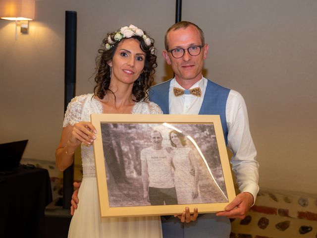 Le mariage de Sébastien et Elodie  à Ars-sur-Formans, Ain 76