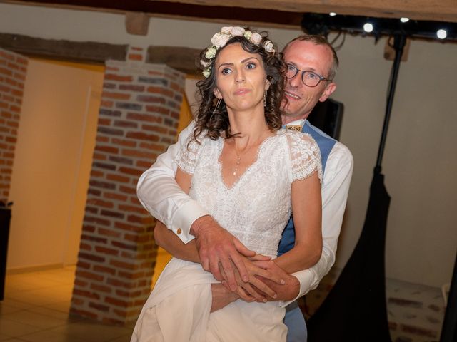 Le mariage de Sébastien et Elodie  à Ars-sur-Formans, Ain 79