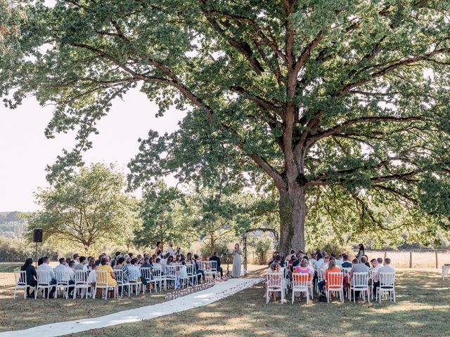 Le mariage de Cheik et Charlène à Montigny-la-Resle, Yonne 23