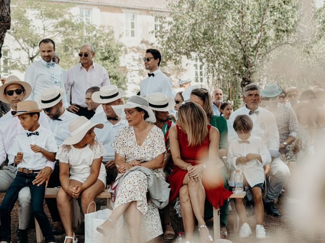 Le mariage de Mathieu et Aurélia à Saint-Coutant-le-Grand, Charente Maritime 32