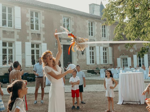 Le mariage de Mathieu et Aurélia à Saint-Coutant-le-Grand, Charente Maritime 71