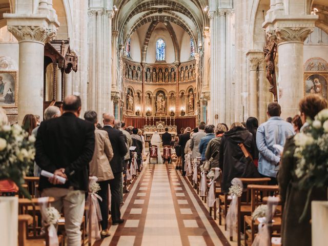 Le mariage de Aurélien et Marine à Vire, Calvados 38