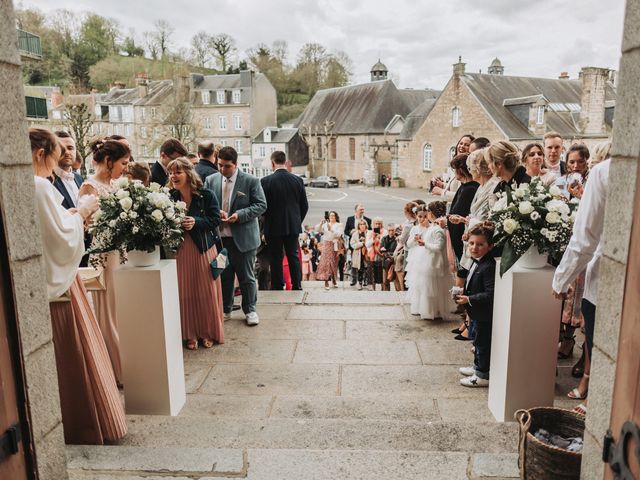 Le mariage de Aurélien et Marine à Vire, Calvados 40