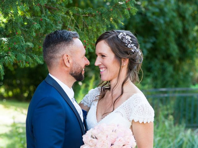 Le mariage de Bastien et Charline à Montmerle-sur-Saône, Ain 8