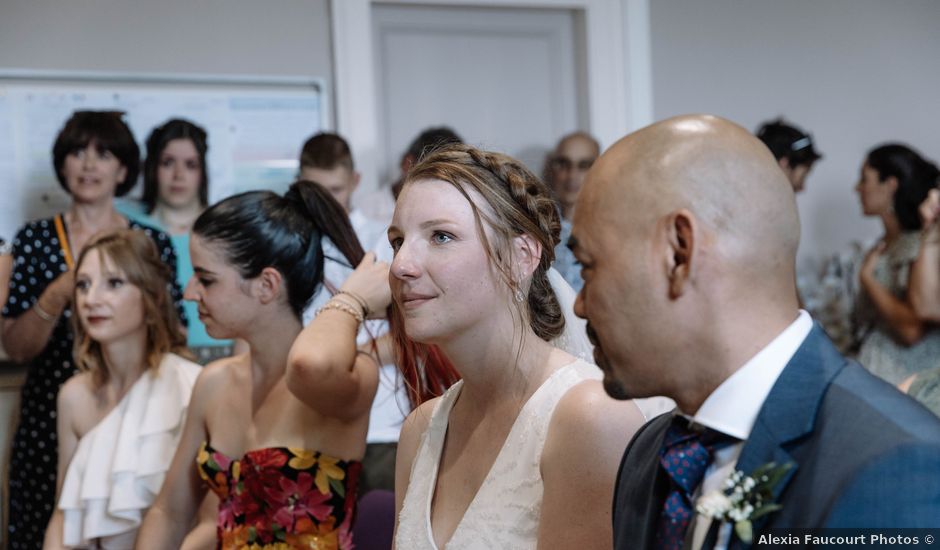 Le mariage de Jackson et Leslie à Challes-les-Eaux, Savoie