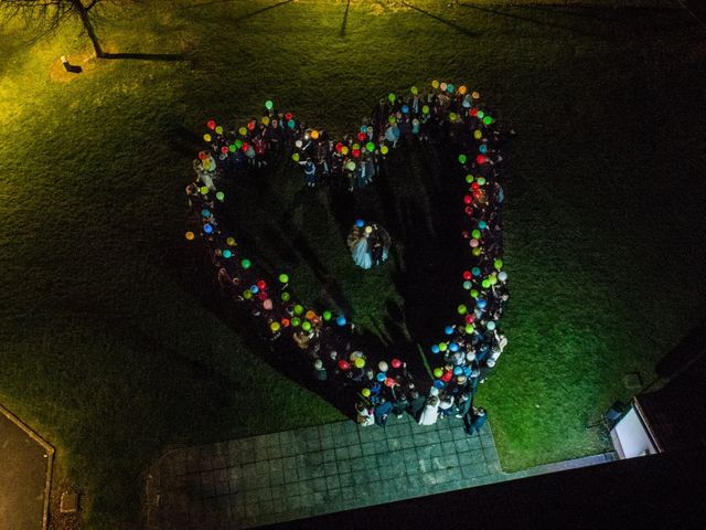 Le mariage de Michael et Elise à Bourlon, Pas-de-Calais 1