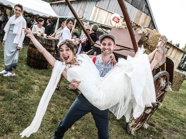 Le mariage de Cyril et Marine à Fontaines-d&apos;Ozillac, Charente Maritime 23