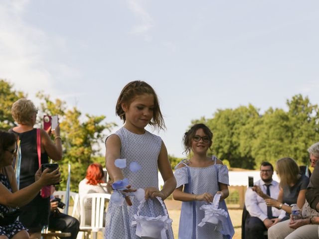 Le mariage de Nicolas et Gaëlle à Tresses, Gironde 32