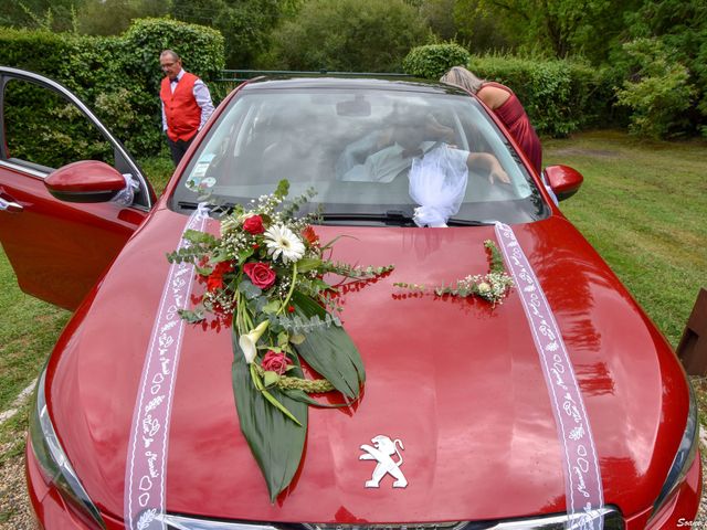 Le mariage de Marine et Hadjira à Saint-Médard-en-Jalles, Gironde 13