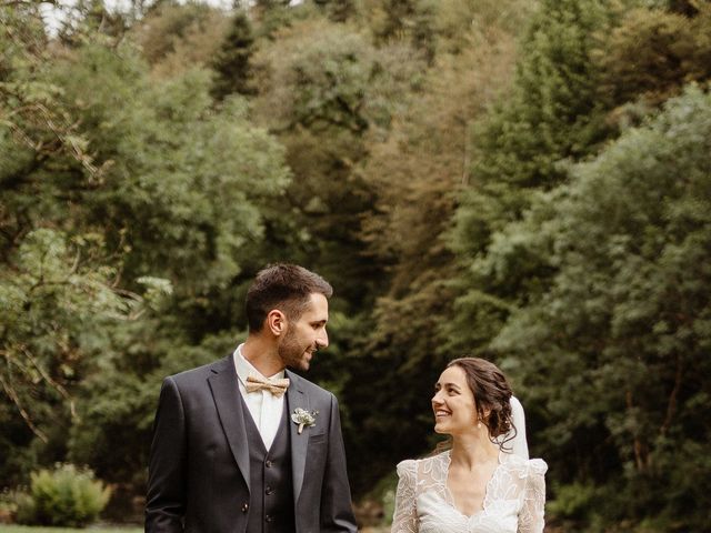 Le mariage de Hugo et Sandra  à Kergloff, Finistère 3