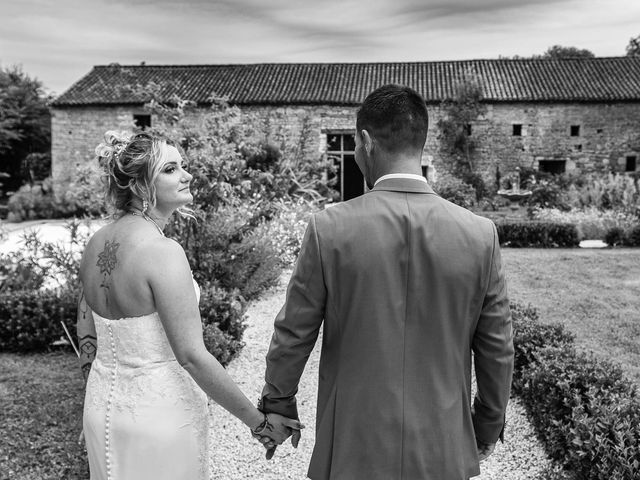 Le mariage de Alexandre et Lauren à Vouvant, Vendée 9