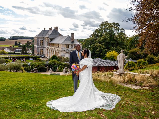 Le mariage de Roland Marcel et Gaelle à Vallery, Yonne 11