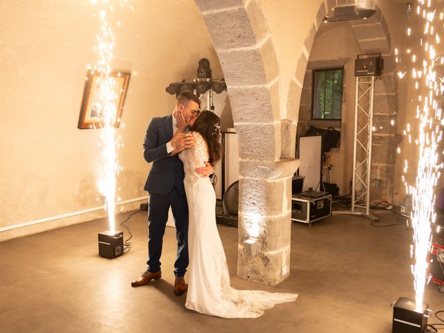 Le mariage de Damien et Emilie à Combronde, Puy-de-Dôme 22