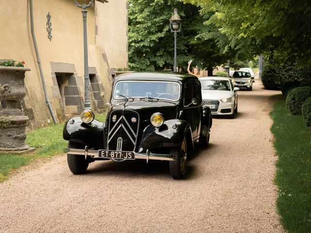 Le mariage de Damien et Emilie à Combronde, Puy-de-Dôme 25