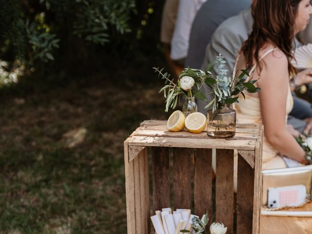 Le mariage de Diverchy  et Manon à Simiane-la-Rotonde, Alpes-de-Haute-Provence 6
