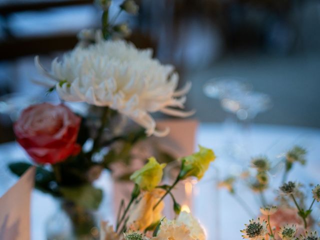Le mariage de Thibault et Mathilde à Uzès, Gard 17