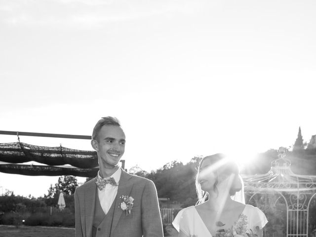 Le mariage de Thibault et Mathilde à Uzès, Gard 21