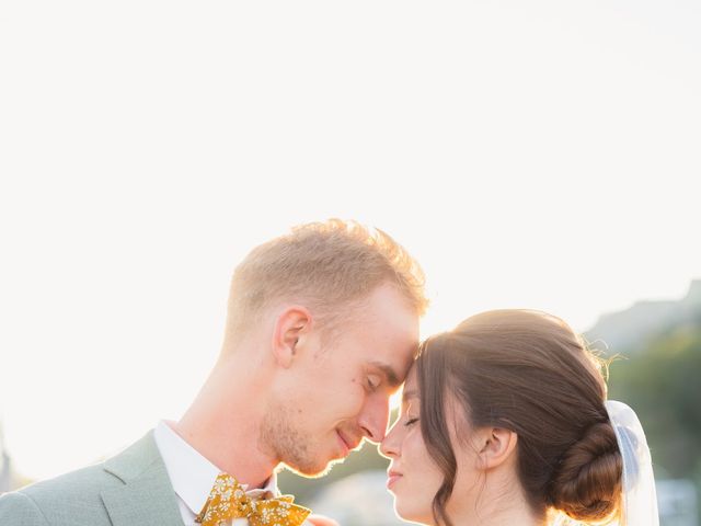 Le mariage de Thibault et Mathilde à Uzès, Gard 25